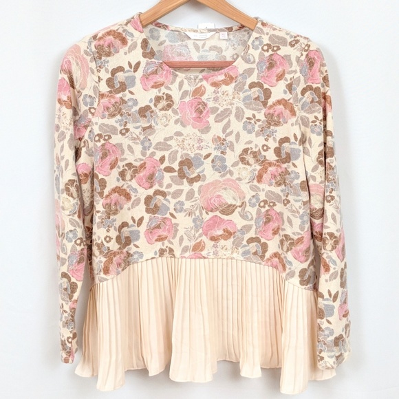 LC Lauren Conrad Sweaters - NWT Lauren Conrad Floral Ruffle Sweater size XL
